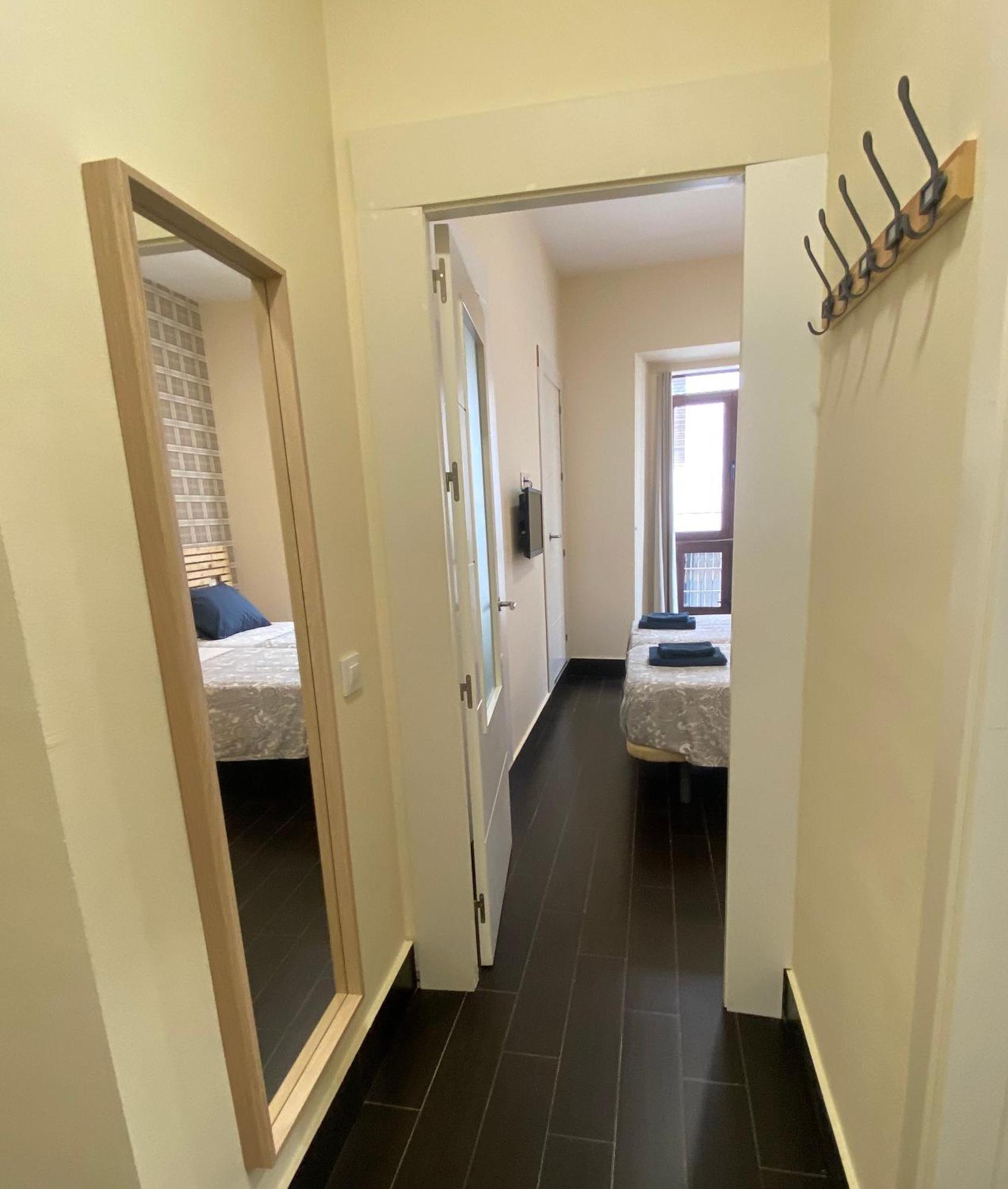 Aym Places Maestranza Apartment Sevilla Ruang foto