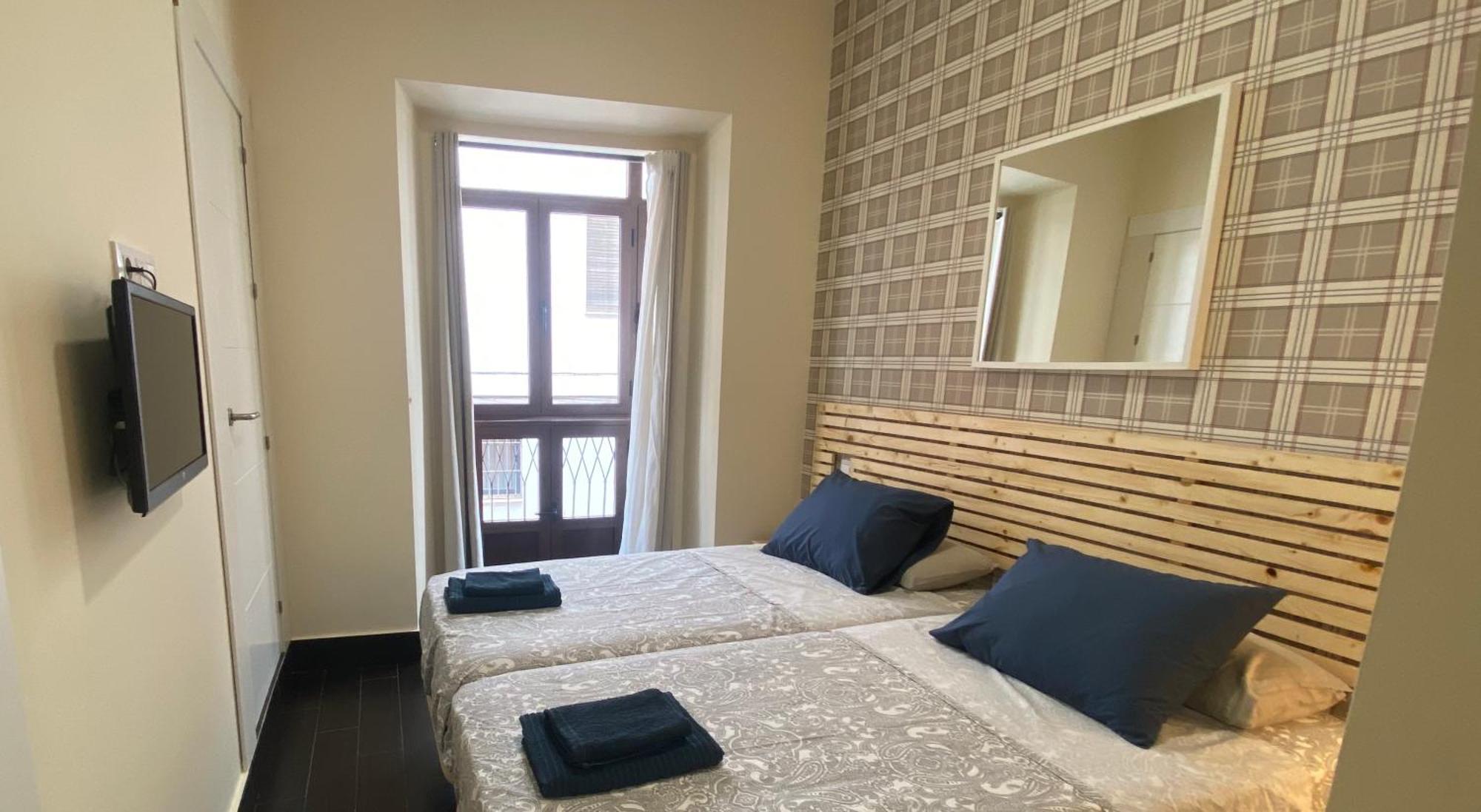 Aym Places Maestranza Apartment Sevilla Ruang foto